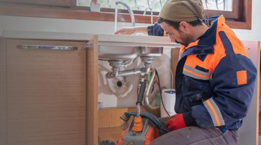 Local sewer line repair in McComb, OH